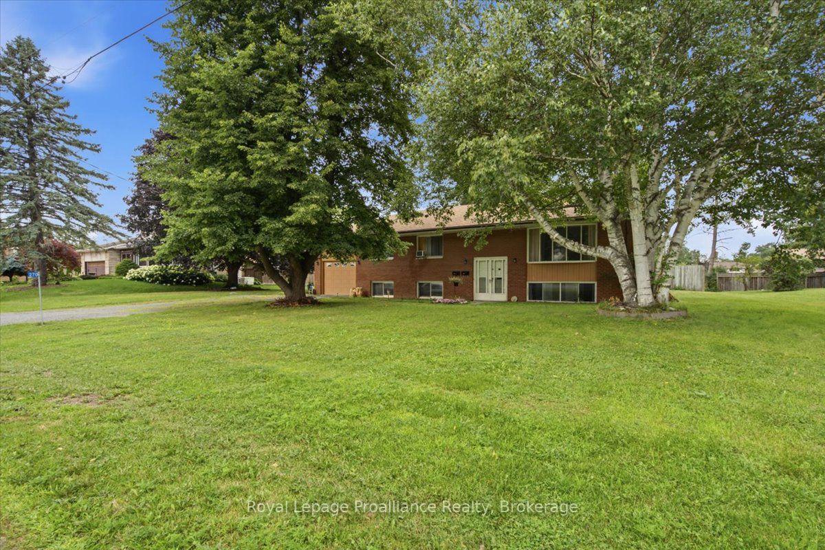 270-colonial-road-belleville-ontario-x13644612