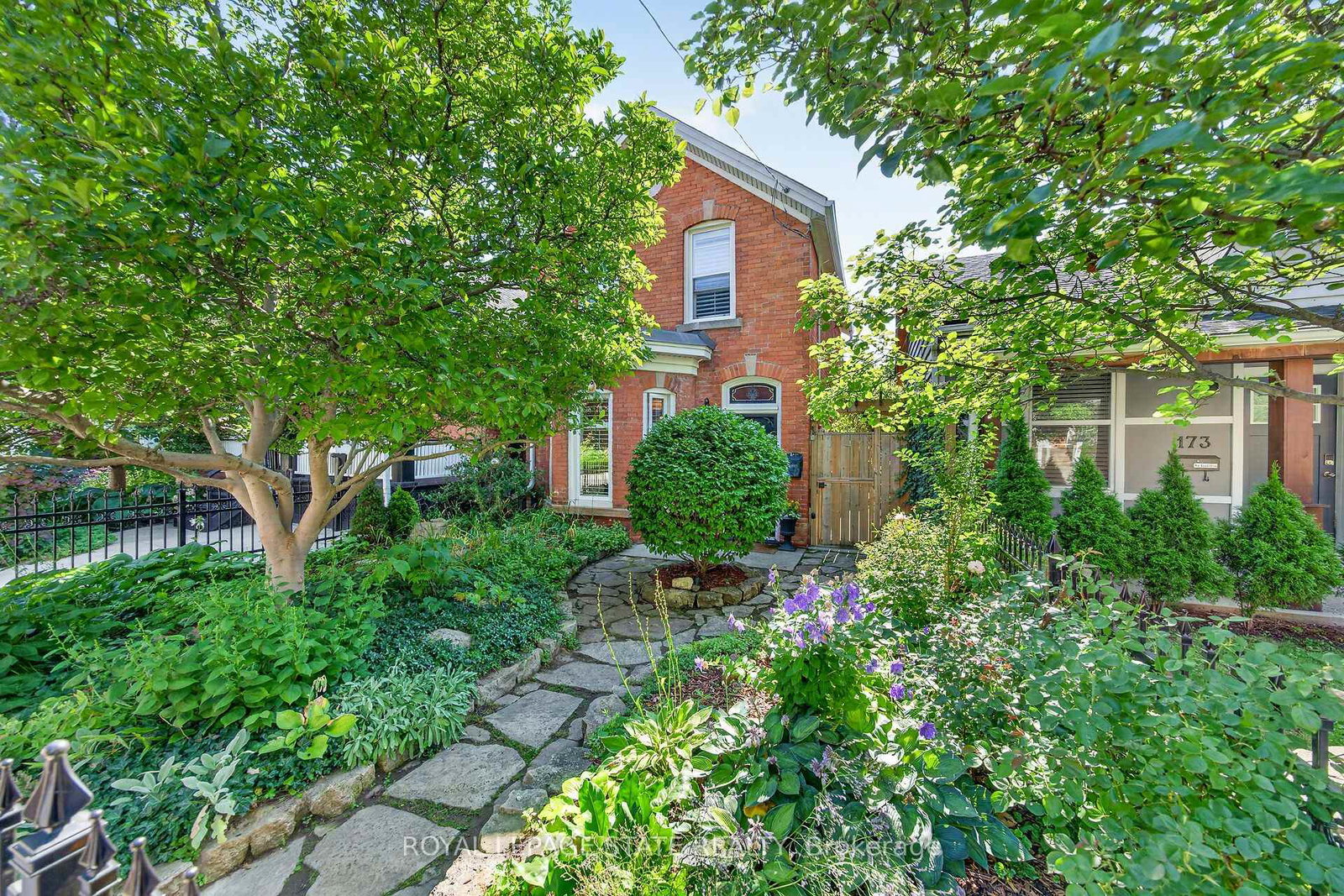 171-emerald-street-s-hamilton-ontario-x13644632