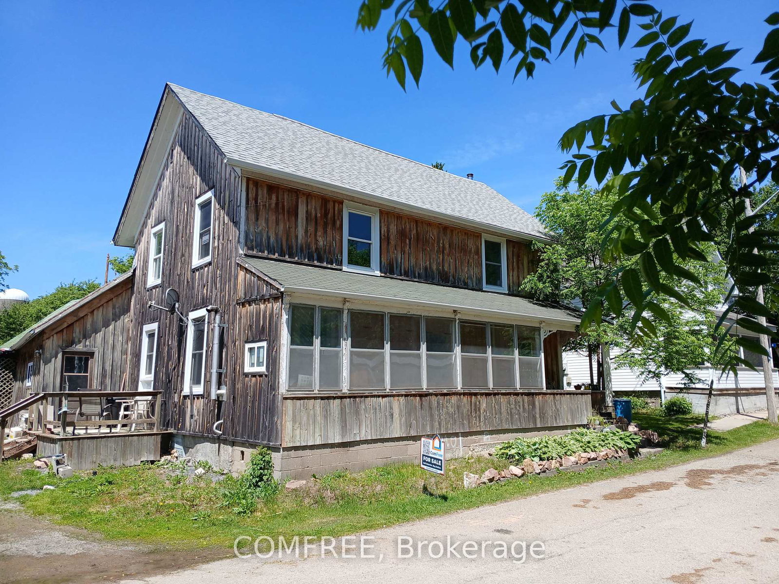 2-miller-street-lansdowne-village-ontario-x13644820