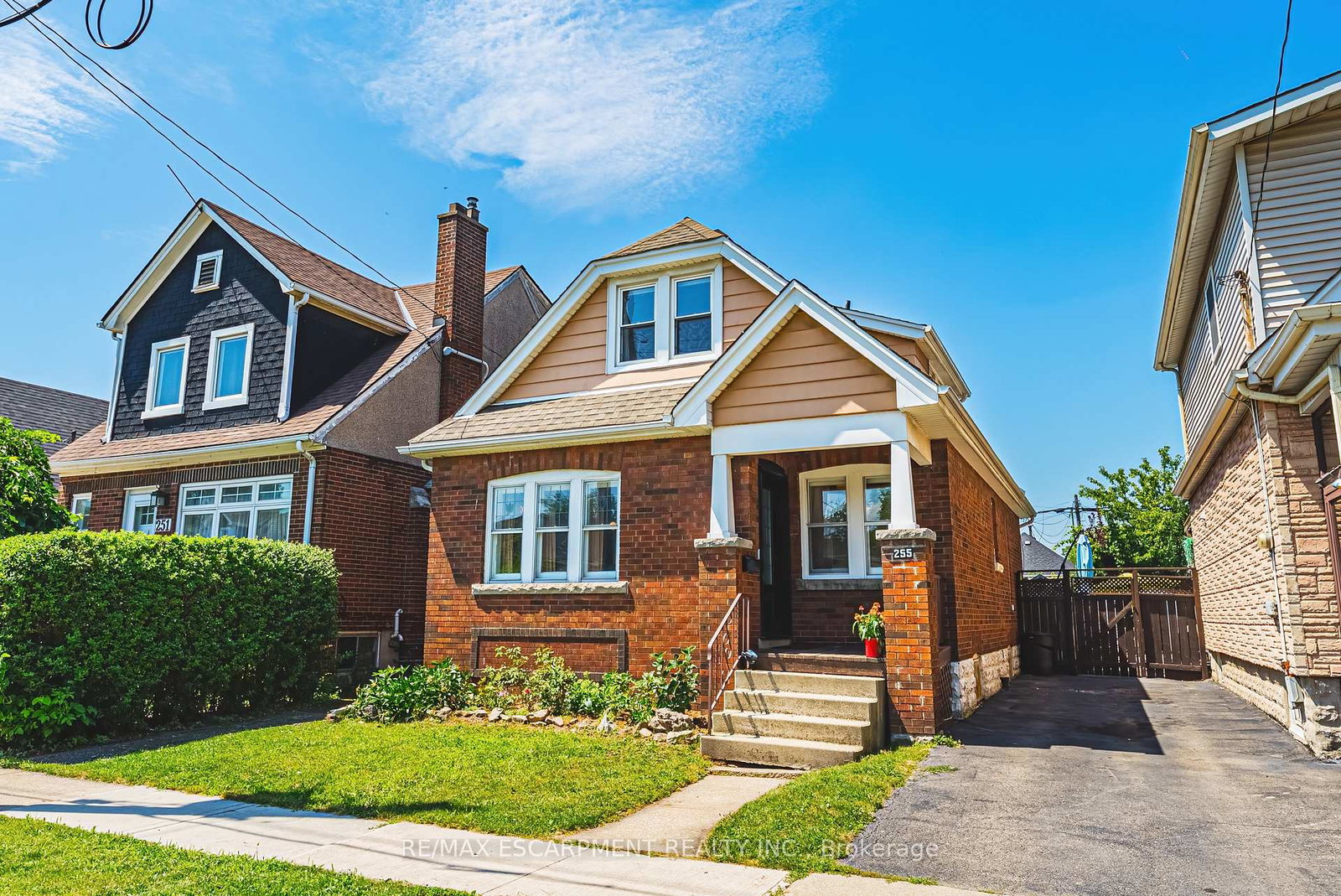 255-weir-street-n-hamilton-ontario-x13644928