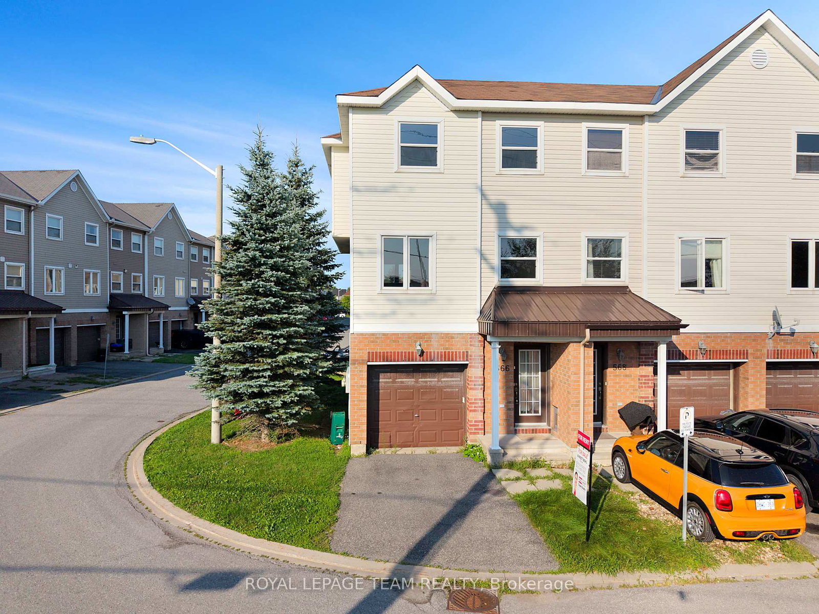 566-simran-private-ottawa-ontario-x13644988