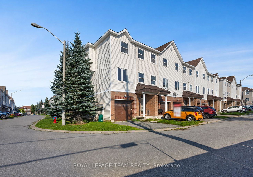 566-simran-private-ottawa-ontario-x13644988