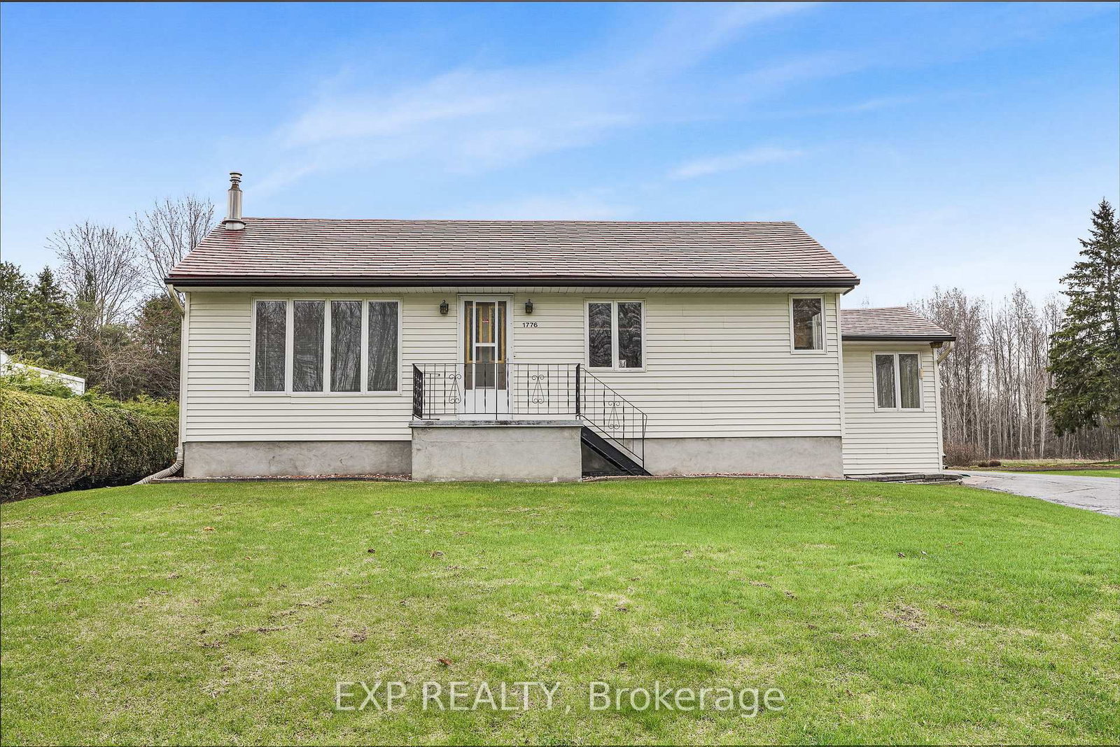 1776-labonte-street-clarence-rockland-ontario-x13645130