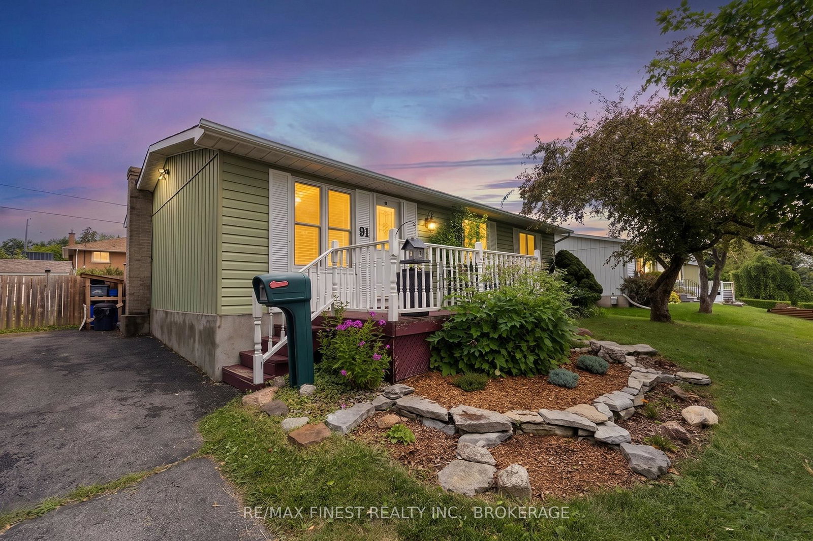 91-cambridge-crescent-loyalist-ontario-x13645228