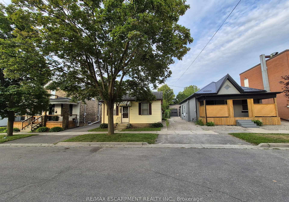 148-pearl-street-brantford-ontario-x13645298