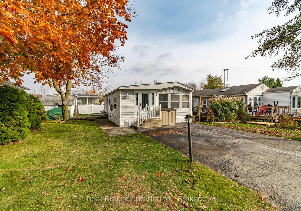 524-poplar-place-centre-wellington-ontario-x13645478