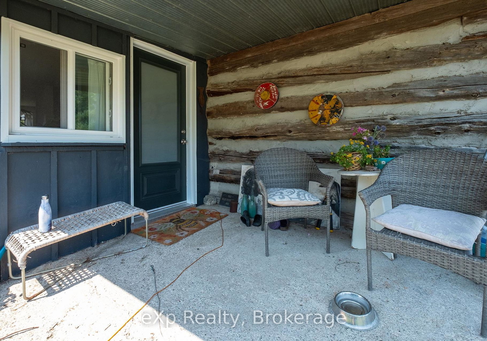 742649-sideroad-4b-chatsworth-ontario-x13645562