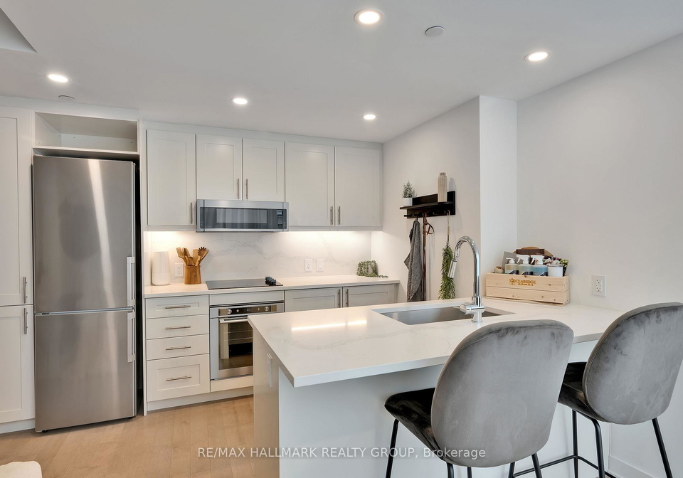 340-queen-street-ottawa-ontario-x13645602