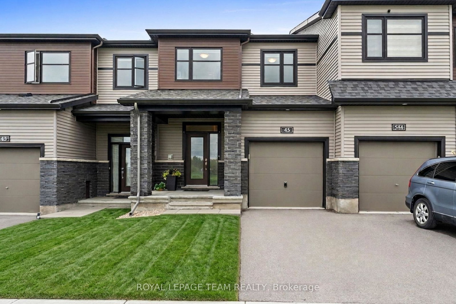 45-finglas-court-ottawa-ontario-x13645624