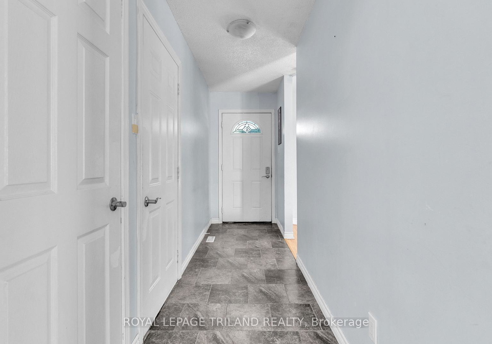 95-huron-green-s-london-east-ontario-x13645794