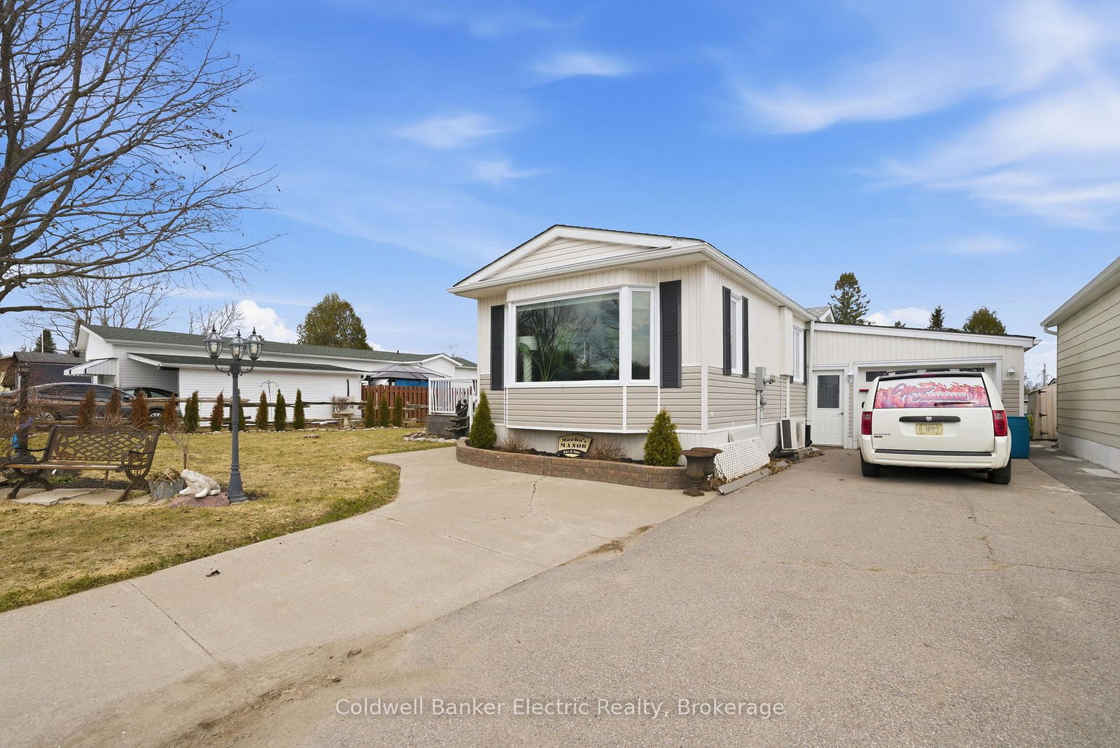 7-homewood-avenue-kawartha-lakes-ontario-x13645900