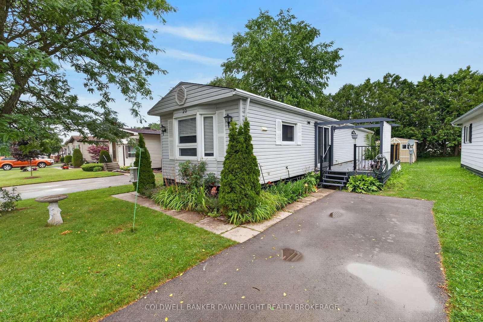 20-redford-drive-south-huron-ontario-x13645996