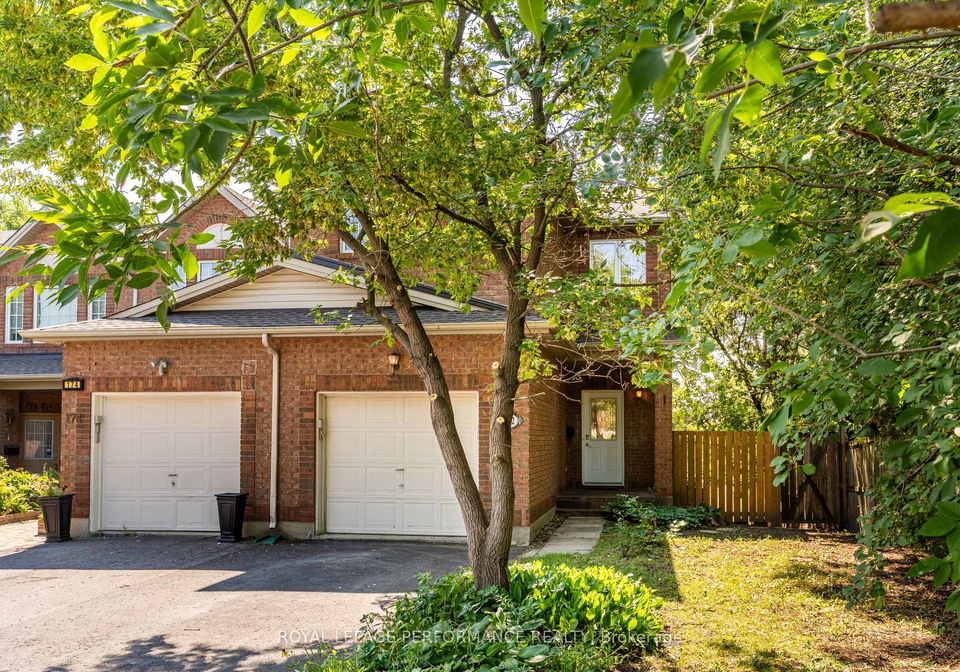 172-carwood-circle-ottawa-ontario-x13646048
