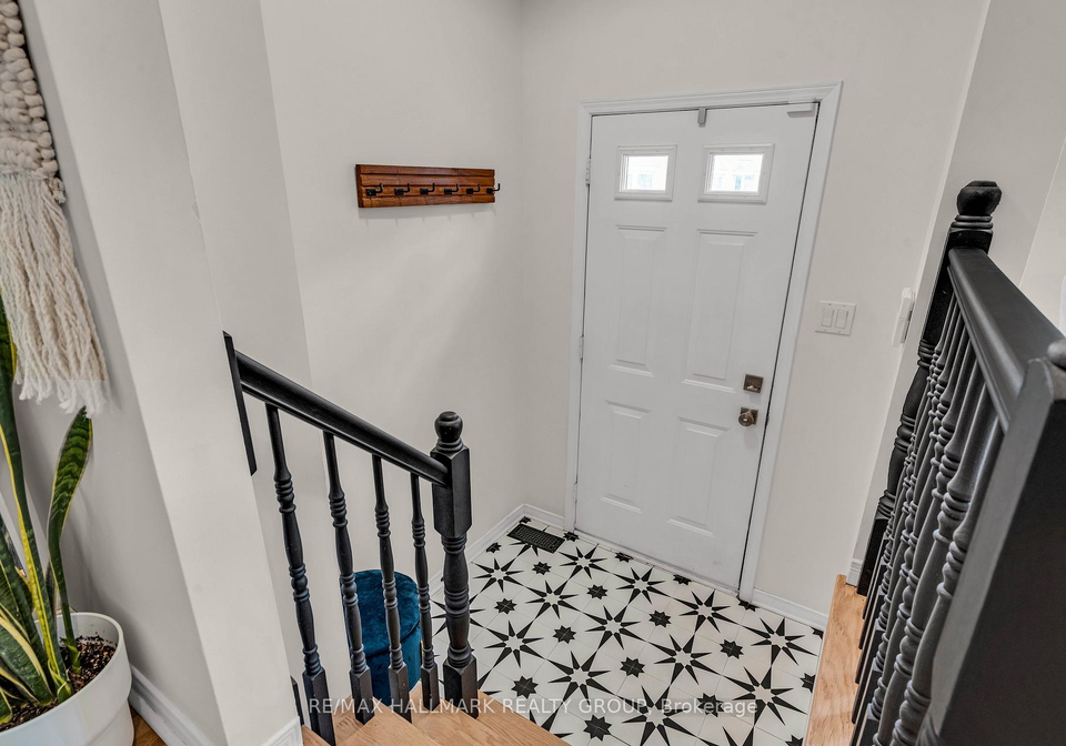 10-hintonburg-place-ottawa-ontario-x13646240