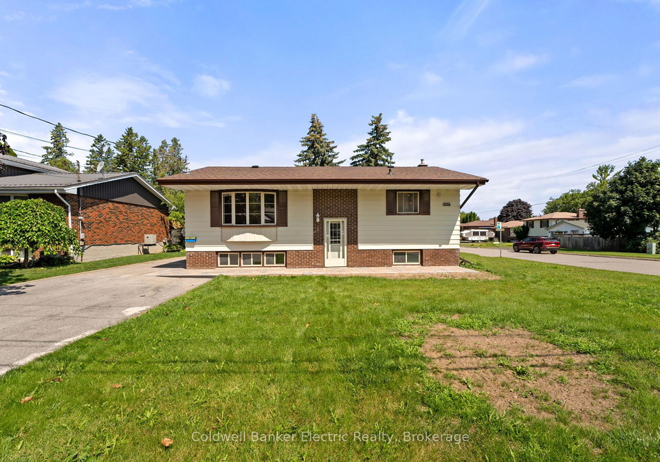 8b-pottinger-street-kawartha-lakes-ontario-x13646264