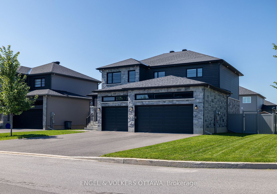 501-lucent-street-russell-ontario-x13646274
