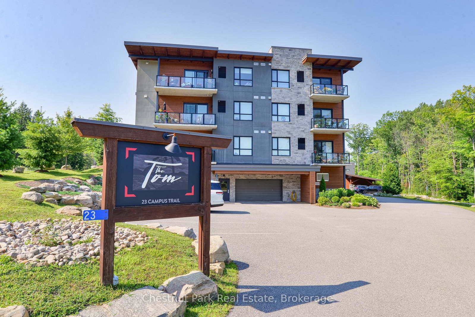 23-campus-trail-huntsville-ontario-x13646360