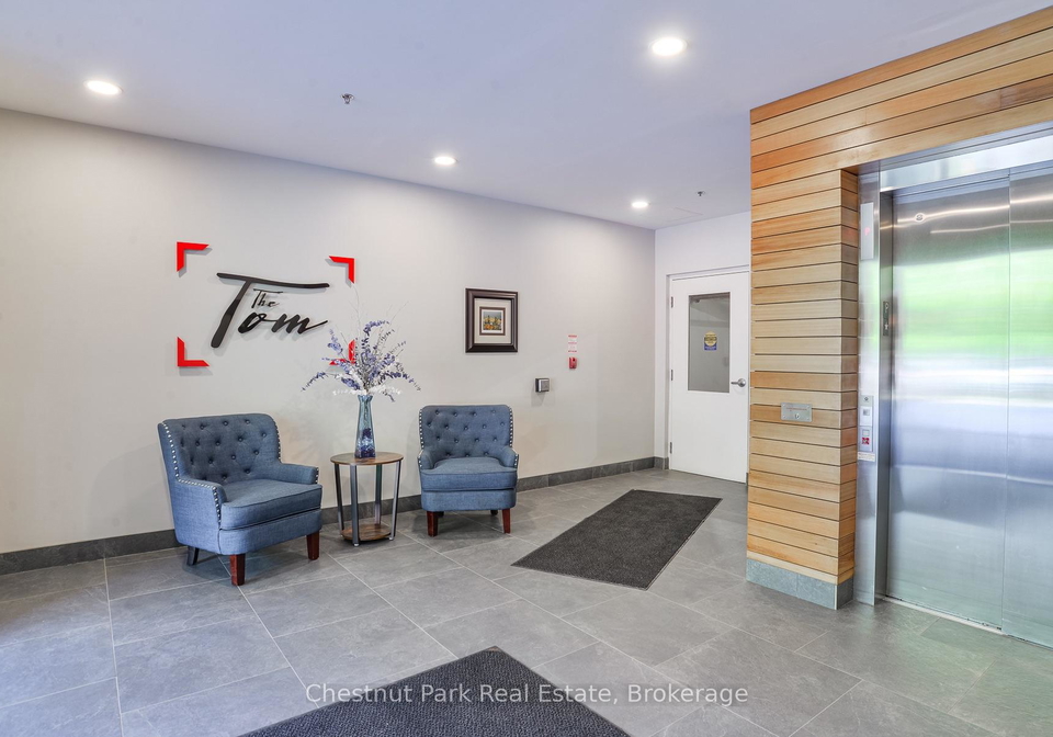 23-campus-trail-huntsville-ontario-x13646360