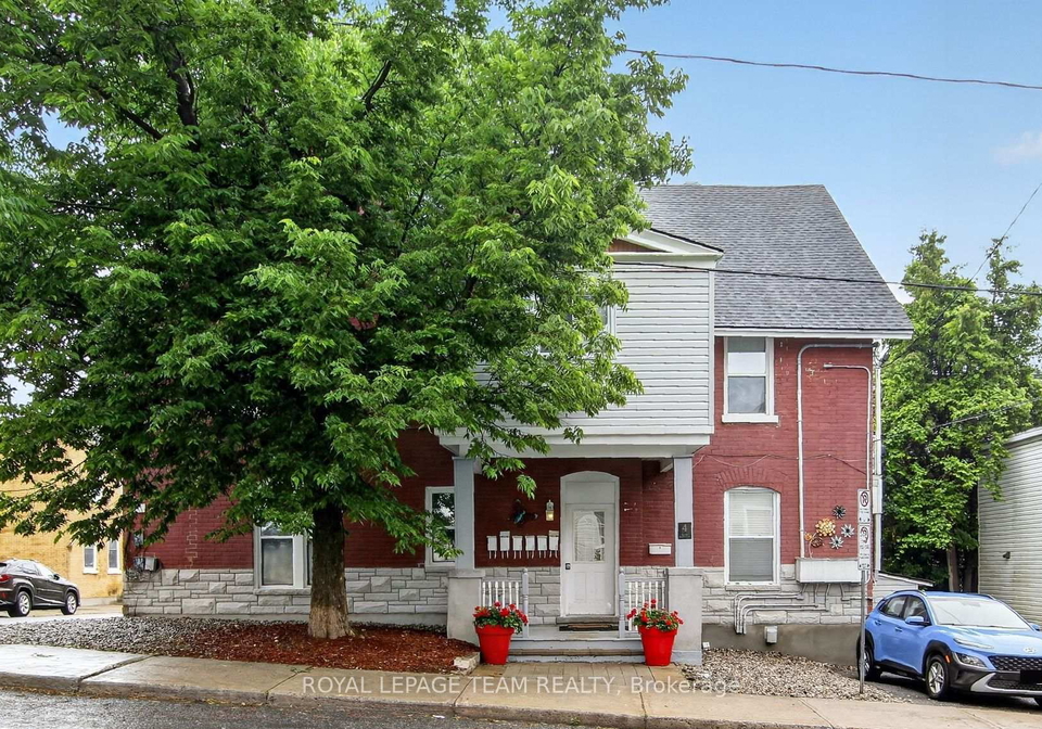 4-eccles-street-ottawa-ontario-x13646446