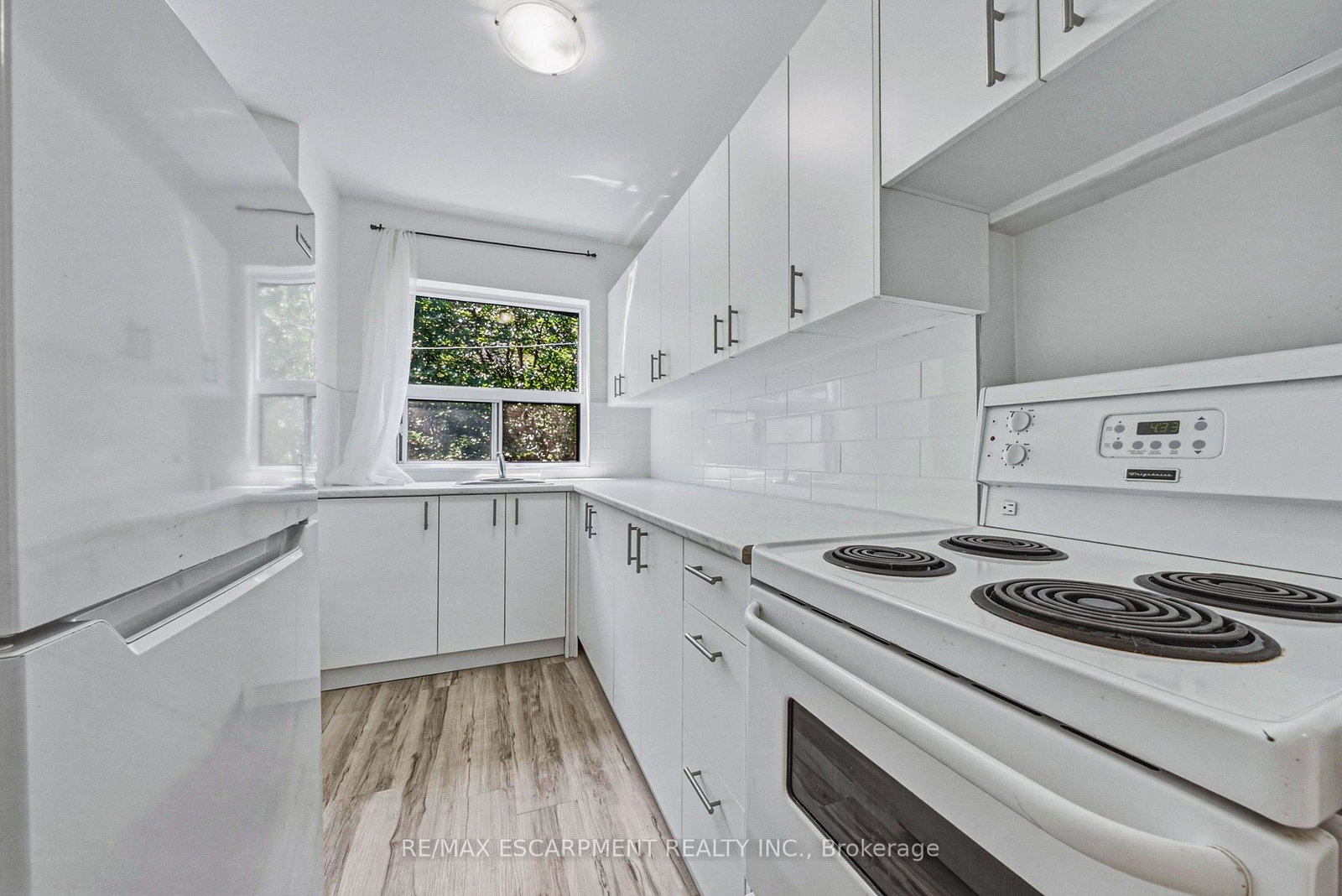 325a-james-street-s-hamilton-ontario-x13646452