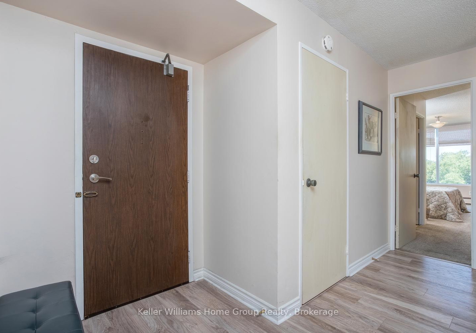 23-woodlawn-road-e-guelph-ontario-x13646640