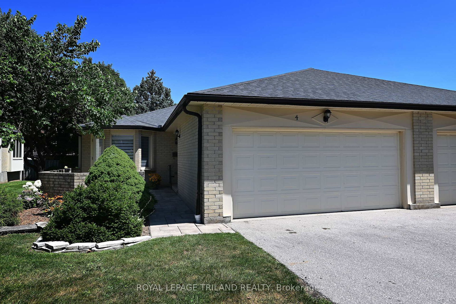9pine-valley-gate-london-south-ontario-x13646644