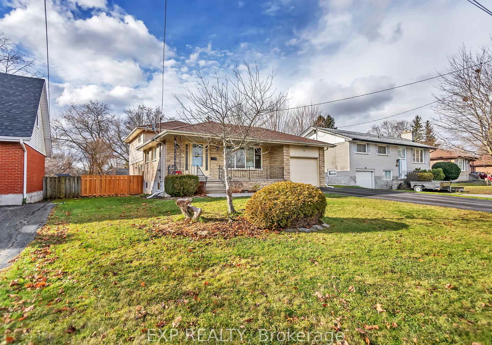16-applewood-drive-belleville-ontario-x13646714