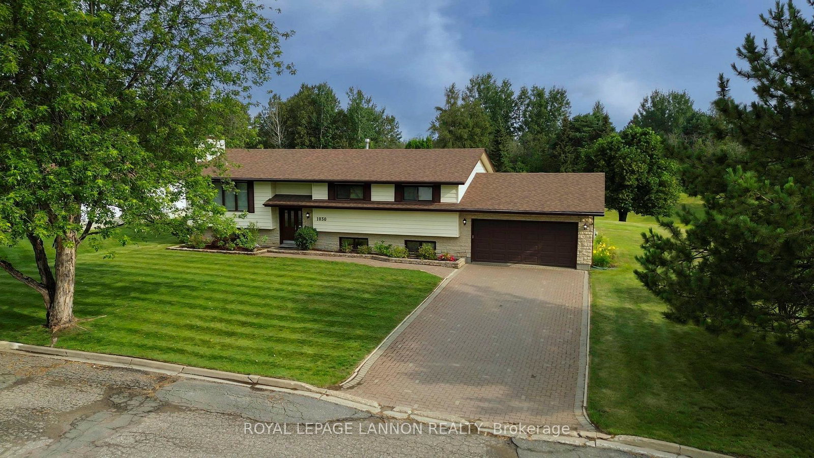 1030-brookview-place-thunder-bay-ontario-x13646900