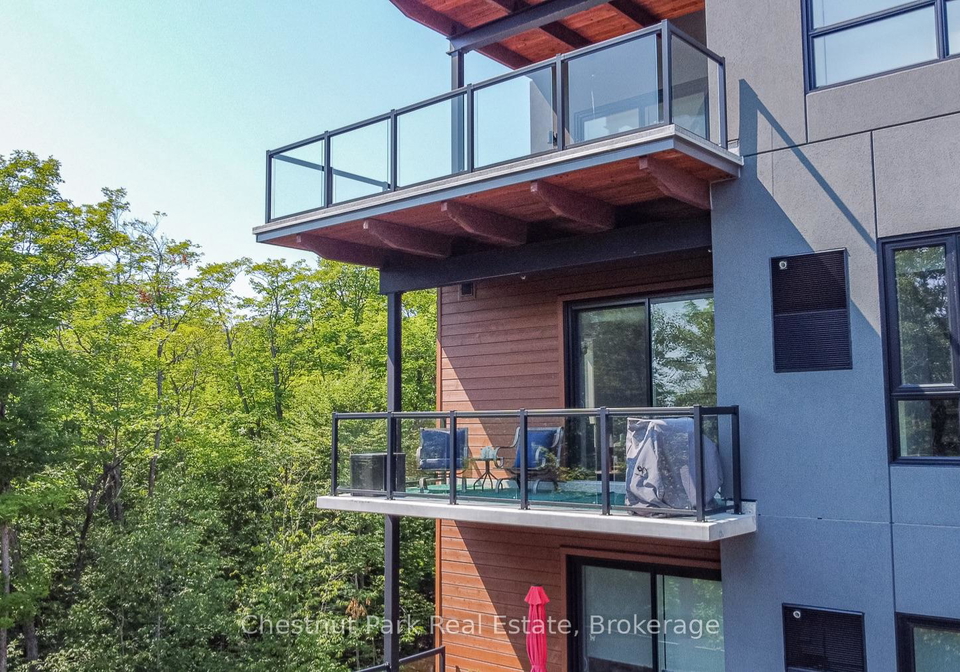20-campus-trail-huntsville-ontario-x13646986