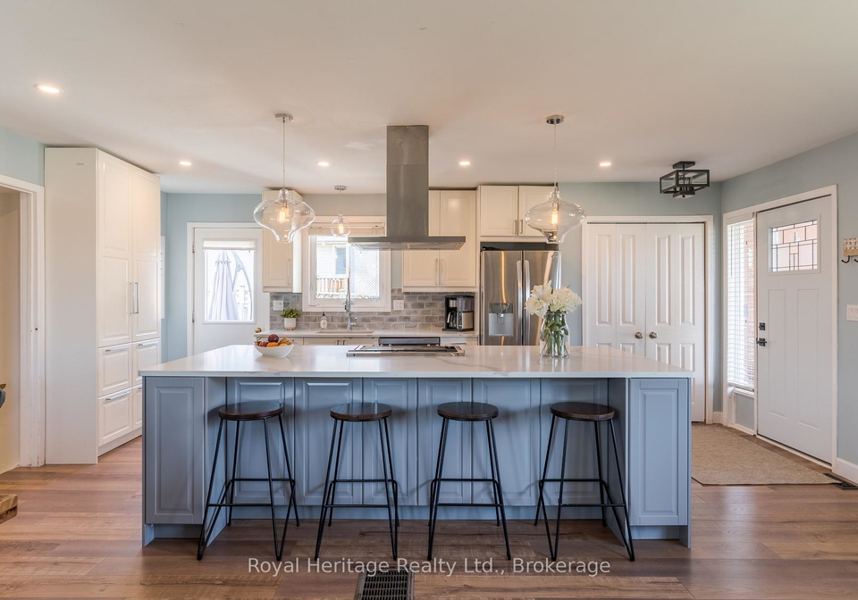 25-hewson-drive-port-hope-ontario-x13647048