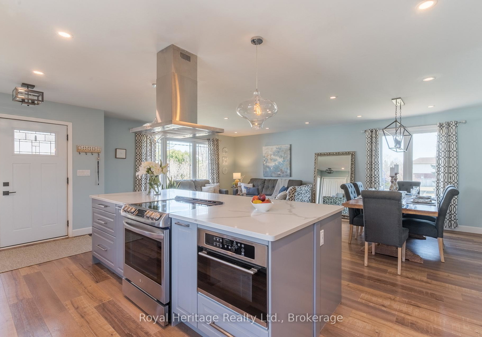 25-hewson-drive-port-hope-ontario-x13647048