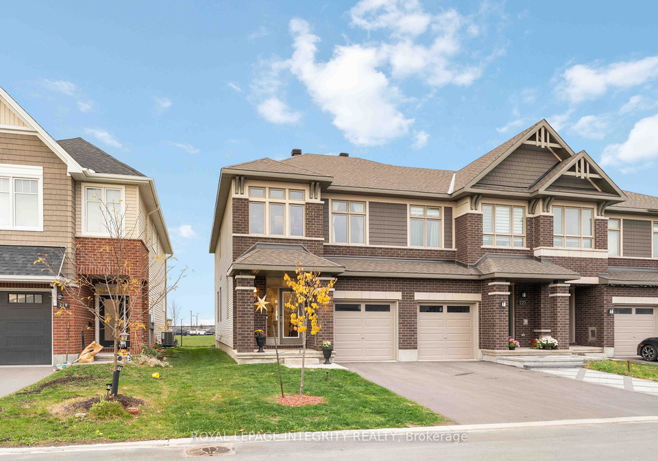 221-finsbury-avenue-ottawa-ontario-x13647058