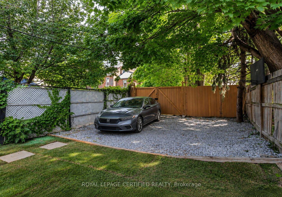 176-emerald-street-n-hamilton-ontario-x13647106