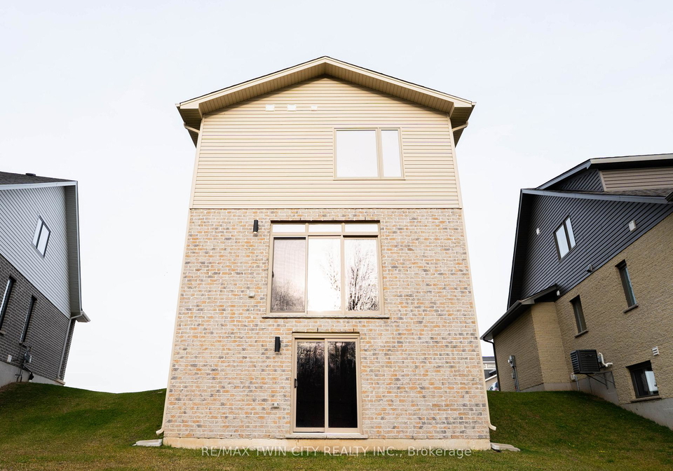 2092-evans-crescent-london-south-ontario-x13647254