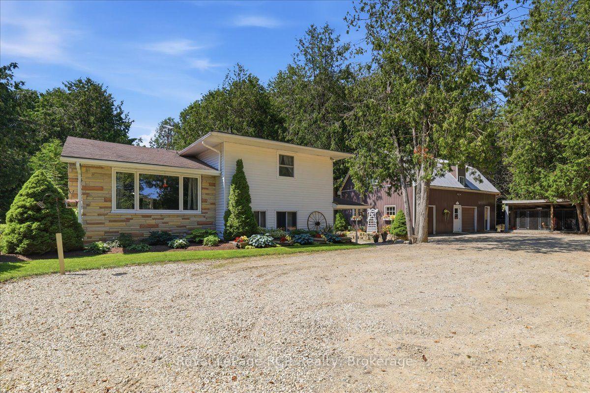 7525-highway-89-wellington-north-ontario-x13647294