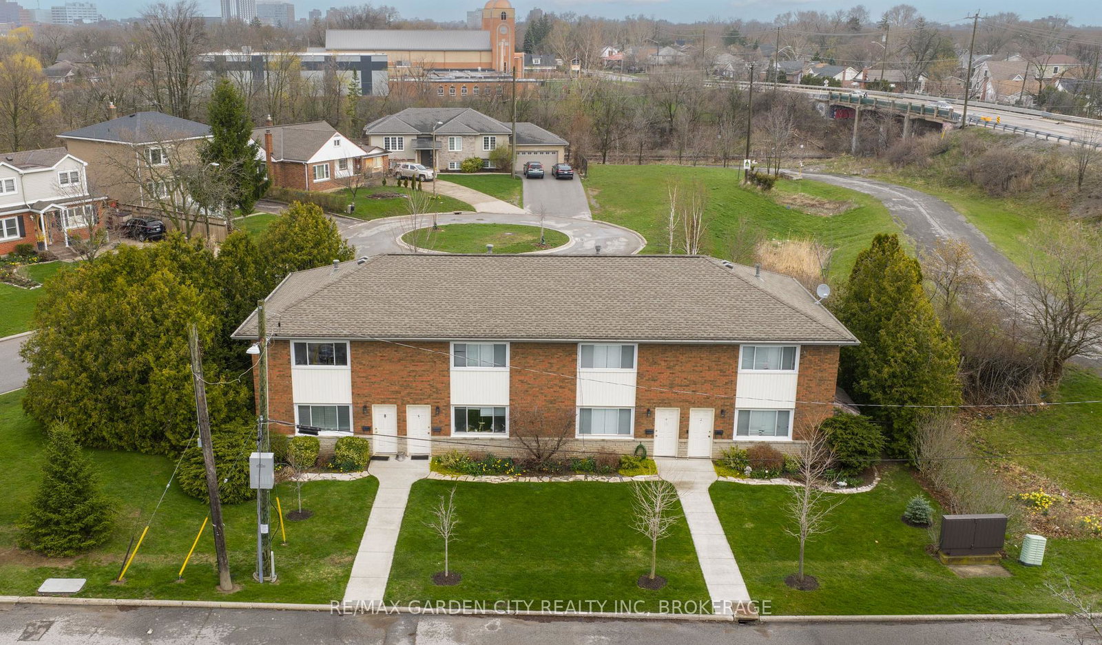 2-8-riverview-boulevard-st-catharines-ontario-x13647306
