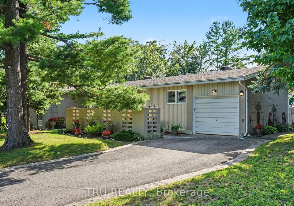 1174-cameo-drive-ottawa-ontario-x13647552