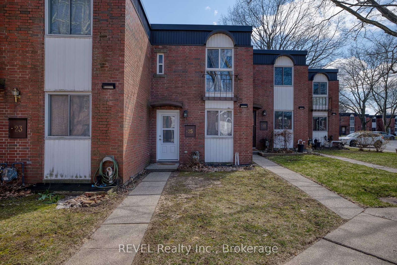 6476-huggins-street-niagara-falls-ontario-x13647588