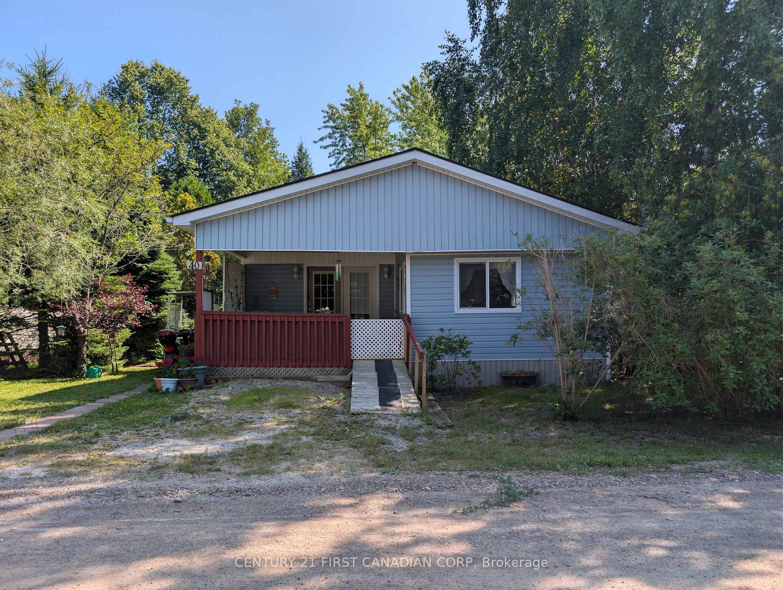 79681-bluewater-highway-central-huron-ontario-x13647750