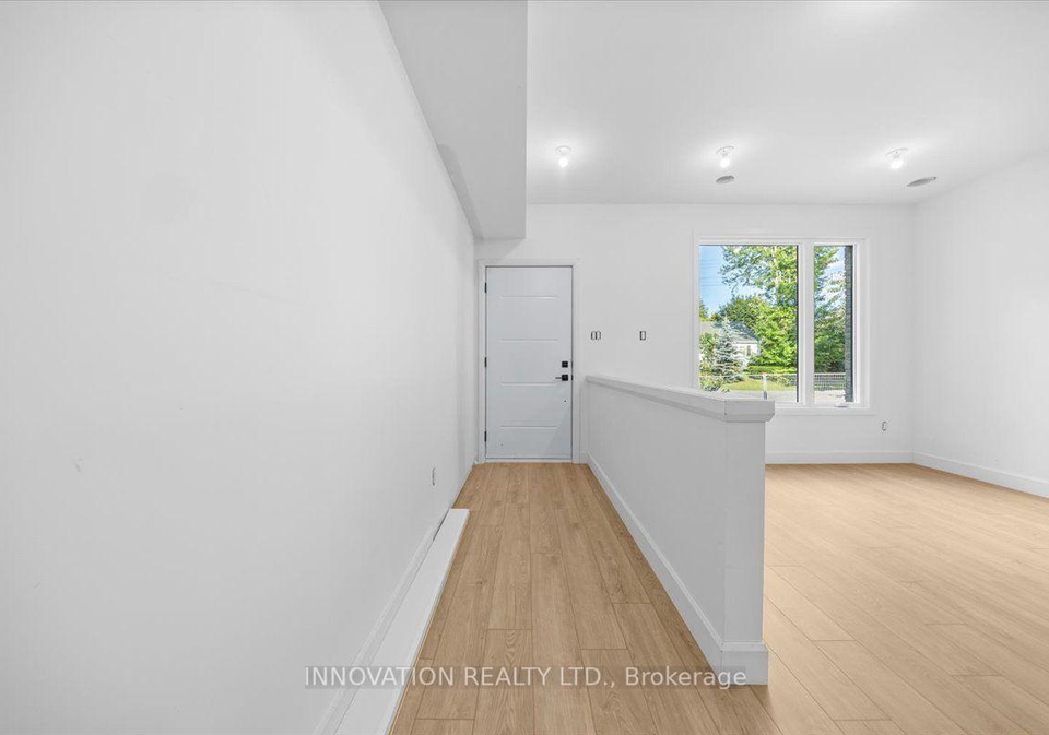 486-1-wentworth-avenue-ottawa-ontario-x13647752