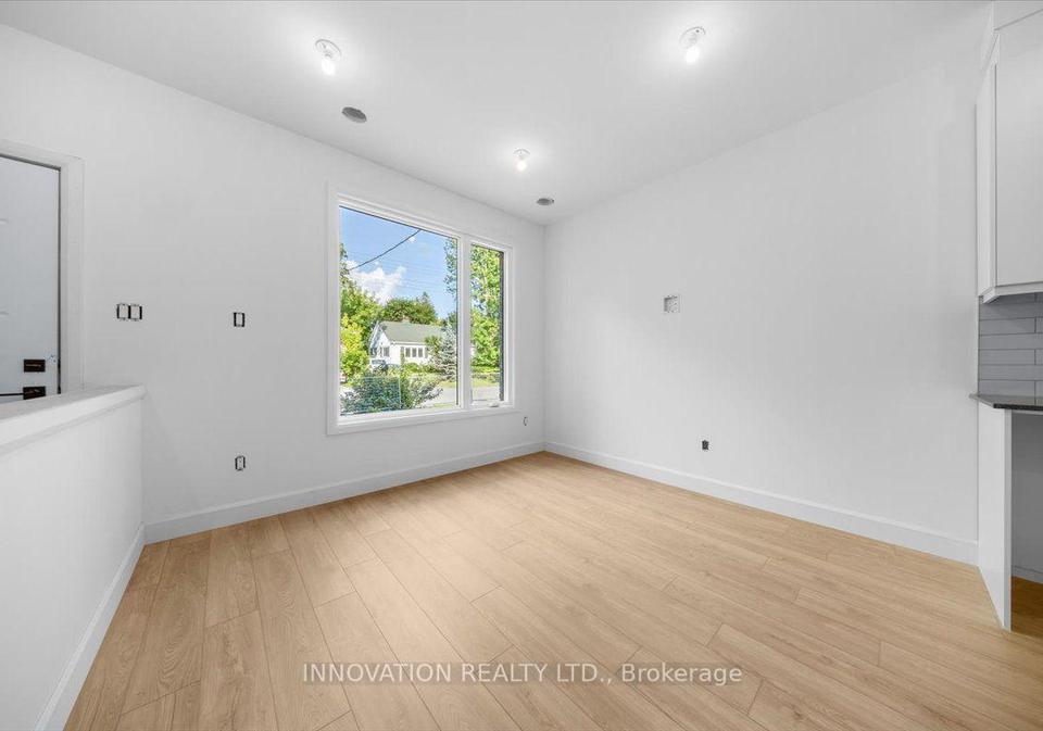 486-1-wentworth-avenue-ottawa-ontario-x13647752