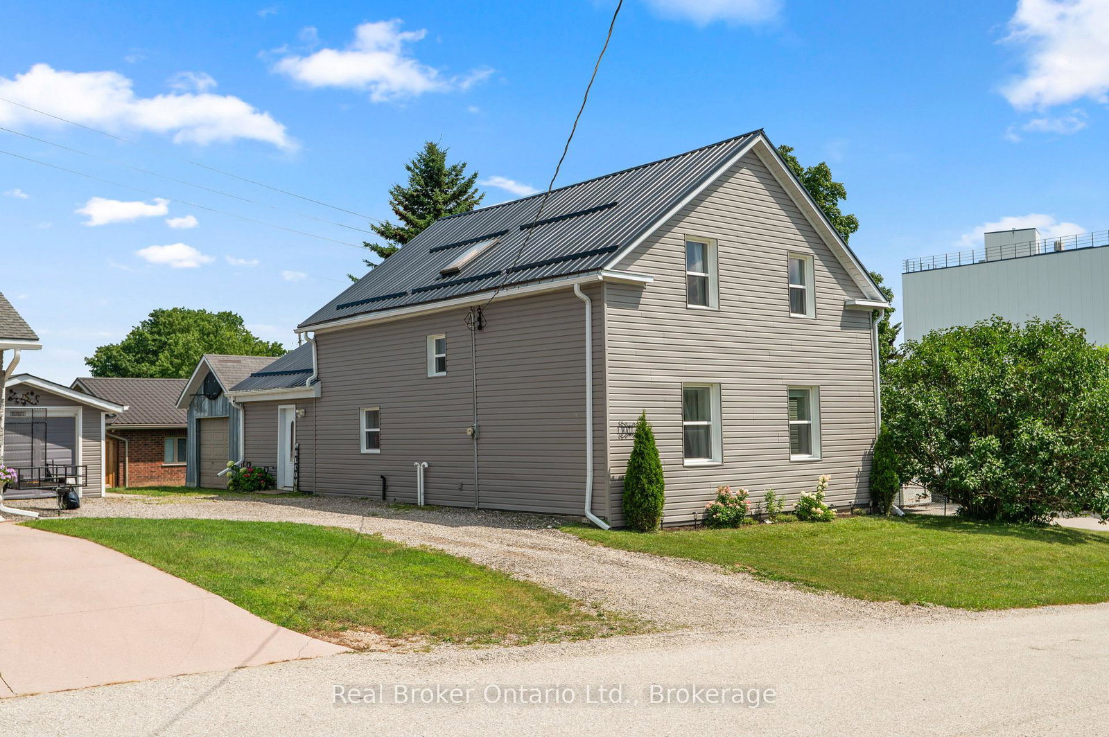 1-wall-street-south-bruce-ontario-x13647828