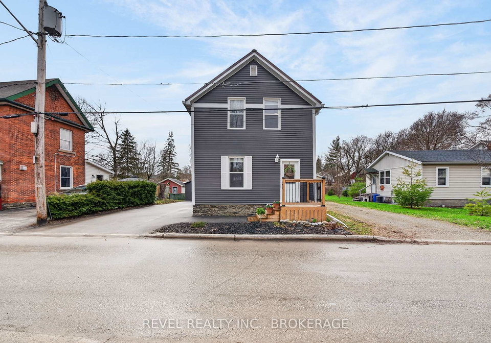 38-bennett-street-brockville-ontario-x13647830