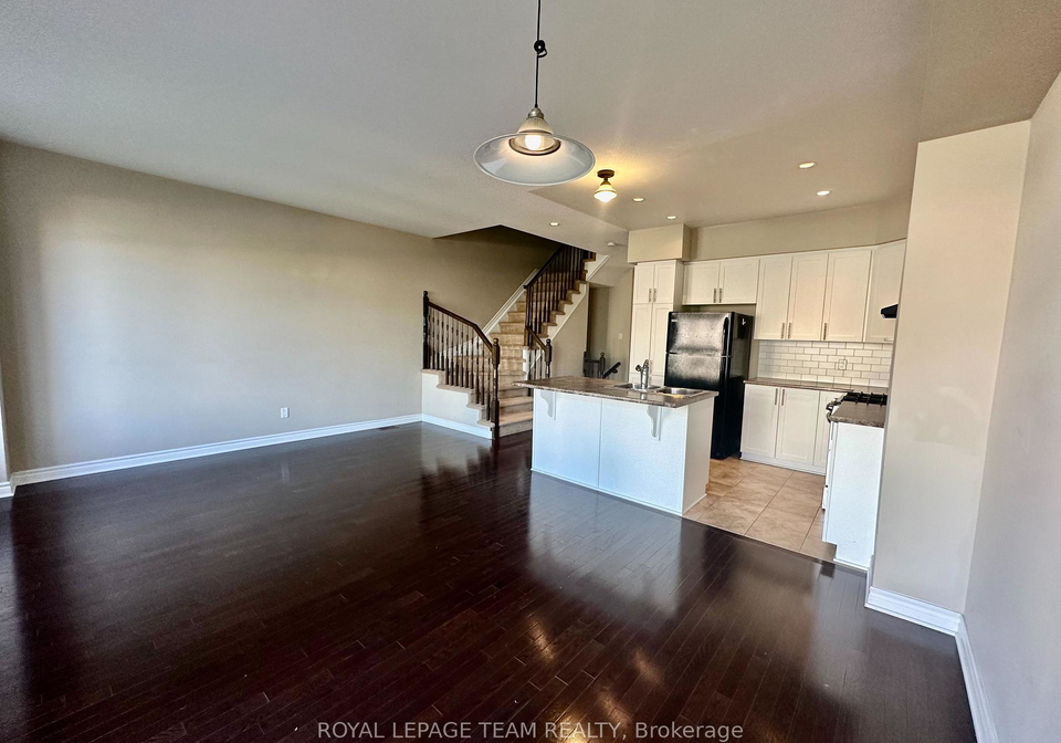 940-cobble-hill-drive-ottawa-ontario-x13648124