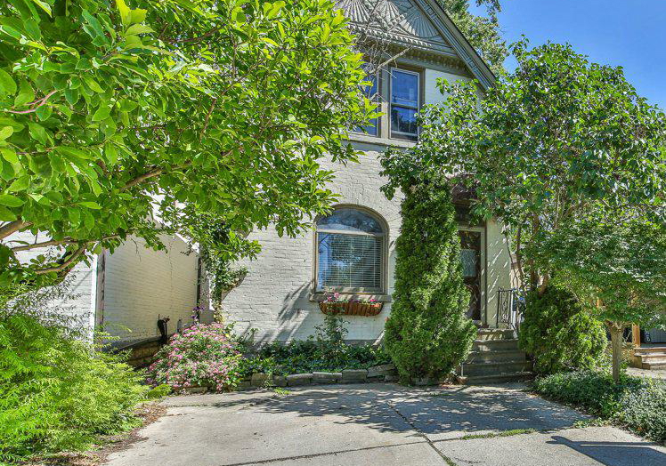 38-byron-avenue-e-london-south-ontario-x13648362
