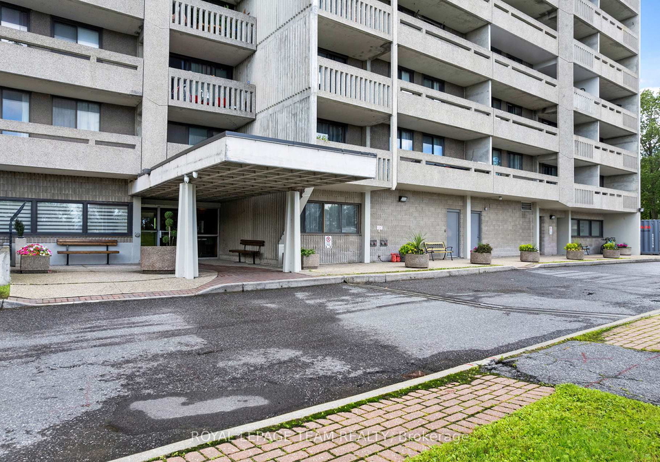 415-greenview-avenue-ottawa-ontario-x13648414