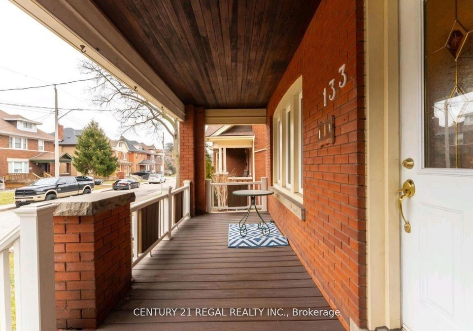 133-eastbourne-avenue-hamilton-ontario-x13648484