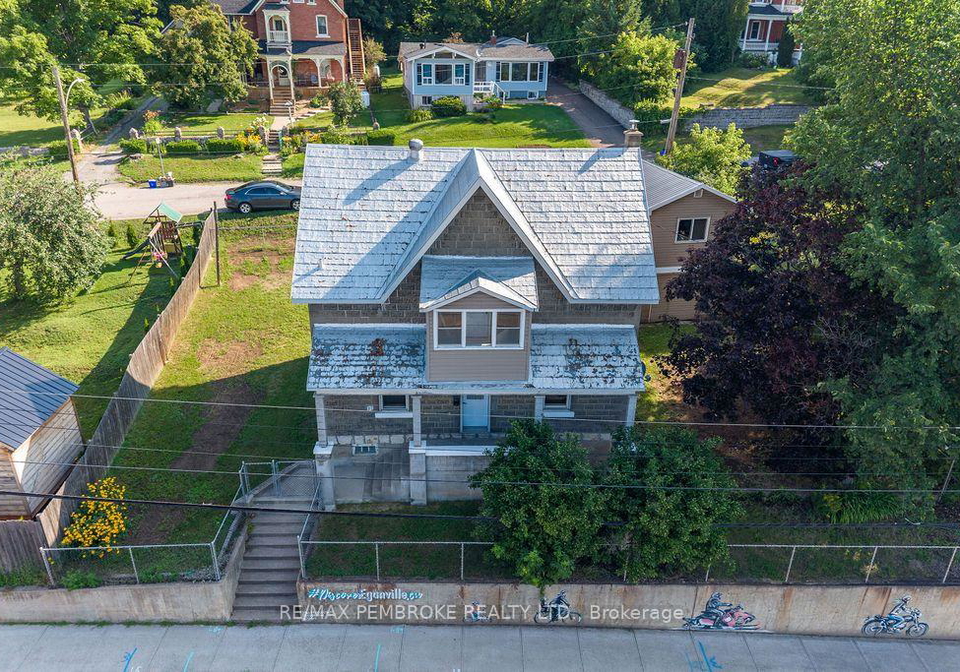 131-bonnechere-street-w-bonnechere-valley-ontario-x13648550