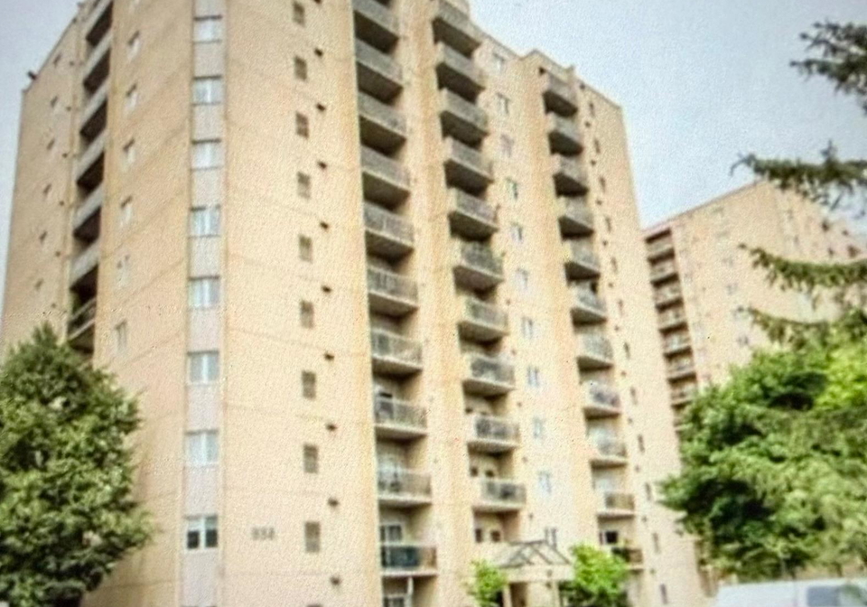 858-commissioners-road-e-london-south-ontario-x13648556