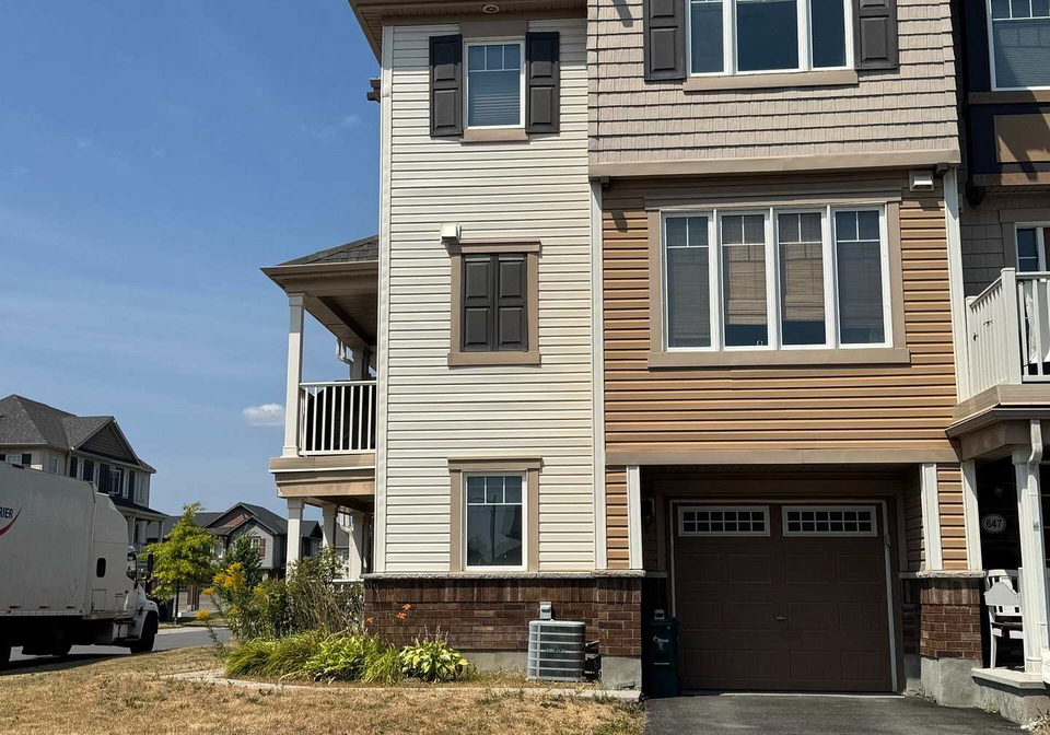 649-bluegill-avenue-ottawa-ontario-x13648590